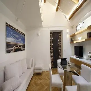 Ferrini Home - Via Monte Sant'Agata Catania