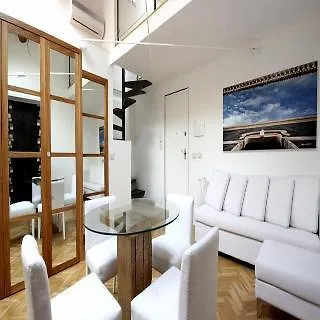 Ferrini Home - Via Monte Sant'Agata *
